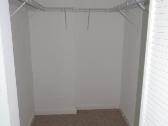 5th image of 335 Biscayne Blvd #2225