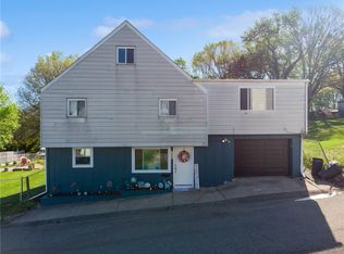 1711 Arnold St, New Kensington, PA 15068