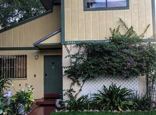 5421 SW 43rd Ter, Dania Beach, FL 33314