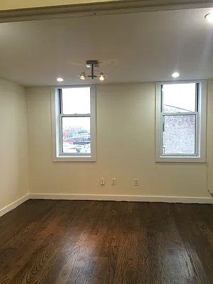 Rented by East Williamsburg Realty Inc | media 7