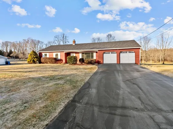 6 Malchiodi Drive, Wallingford, CT 06492