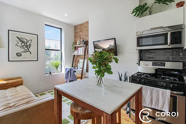 Rented by Coroi Corp | media 1