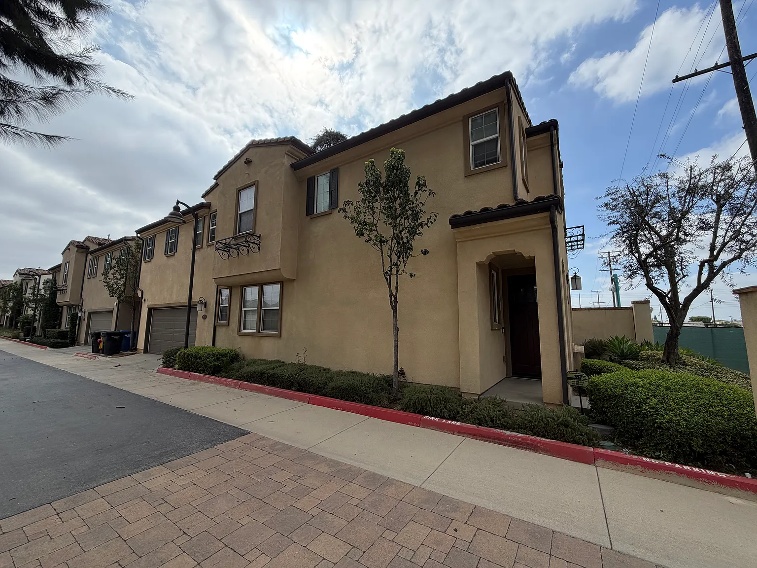 S Gladys Ave, San Gabriel — Photo 2