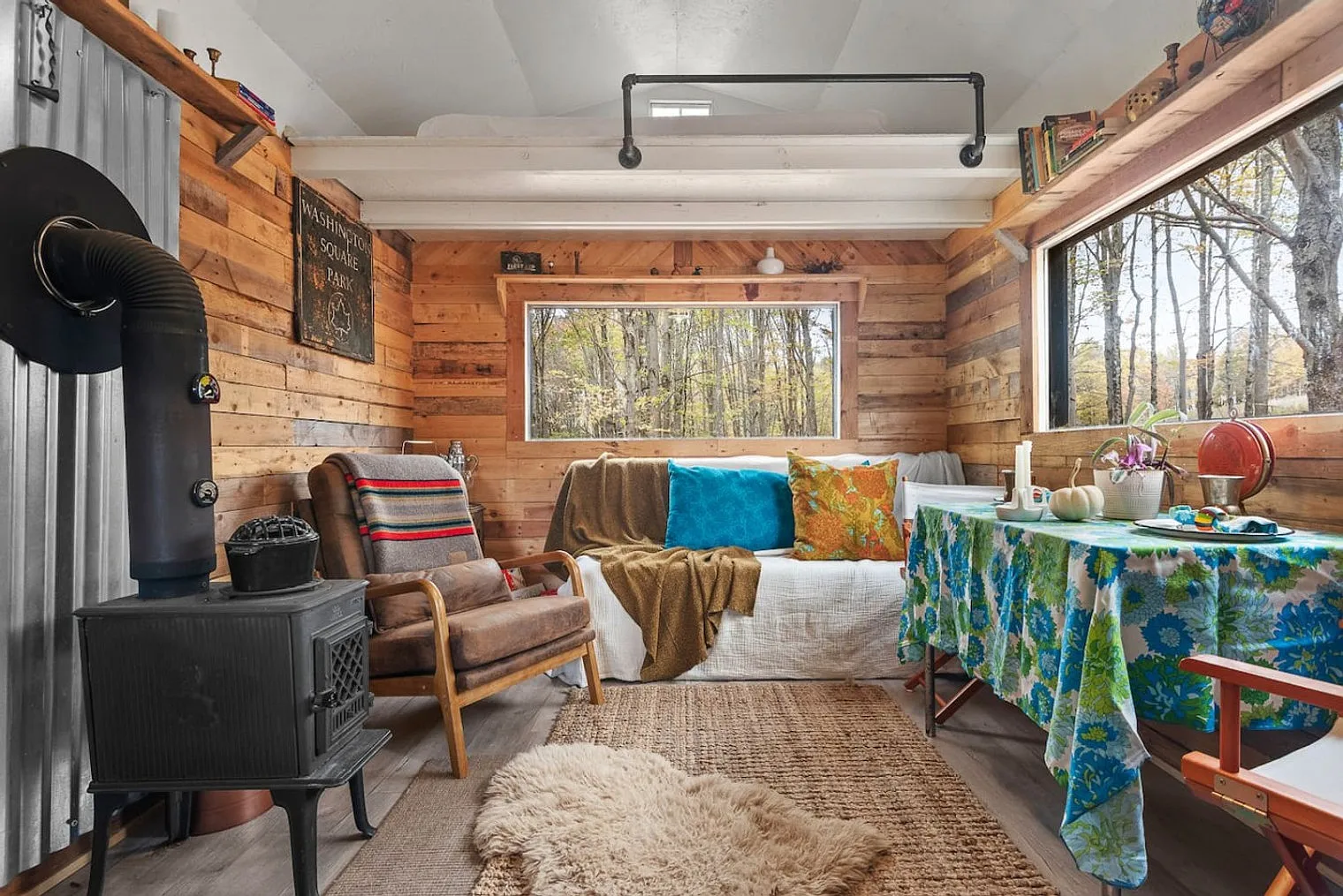 1 bed, 1.0 bath, $1,656 — Photo 2