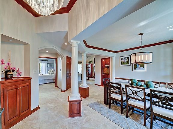 5th image of 7552 Killarney Dr