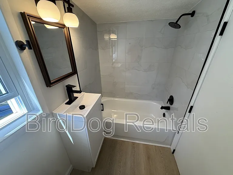 103 Garden Heights Ave #B — Photo 7