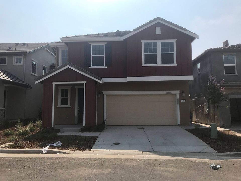 1st image of 3217 Auburn Leaf Loop