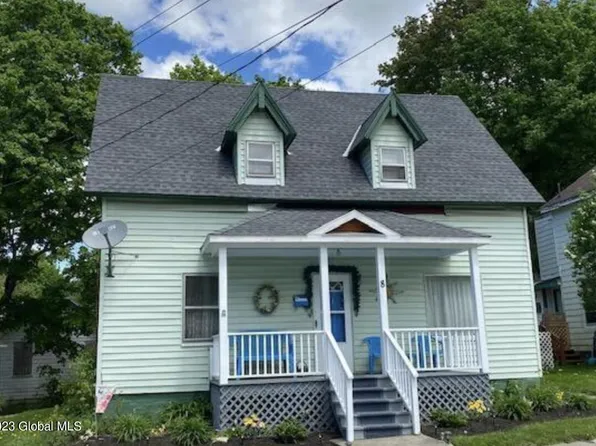 8 Ball Street, Hoosick Falls, NY 12090