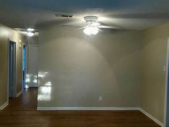 5th image of 1708 Laurel St