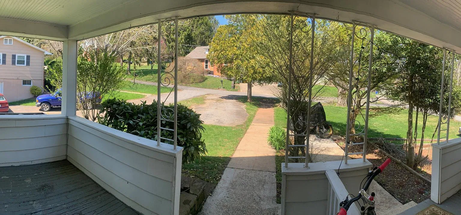 1 bed, 900 sqft, $1,200 — Photo 3