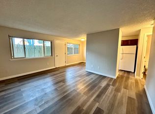 2108 NE 85th St #1, Seattle, WA 98115