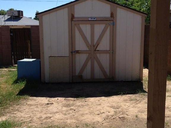 4th image of 3405 W College Dr