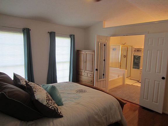 5th image of 1616 Shady Cove Ln