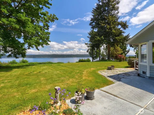 2847 Viewmont Place, Camano Island, WA 98282