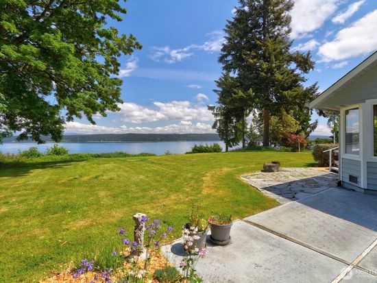 2847 Viewmont Place, Camano Island, WA 98282