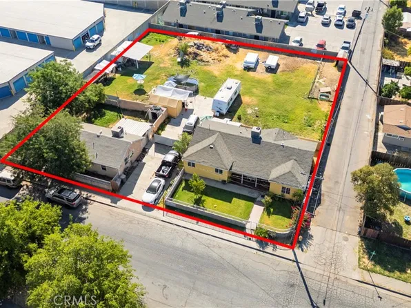 1260 T St, Merced, CA 95341