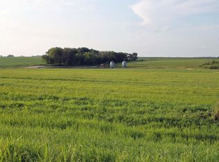 190th St, Waverly, IA 50677