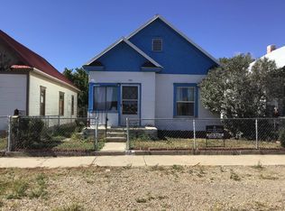 708 N 3rd St, Raton, NM 87740