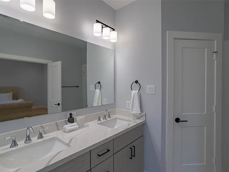 1854 W Tidwell Rd — Photo 26