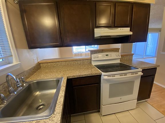 2nd image of 214 Messenger St SE APT C