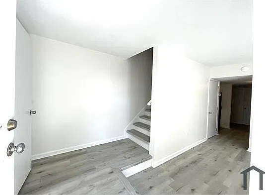 3 bed, 1200 sqft, $1,695 — Photo 3