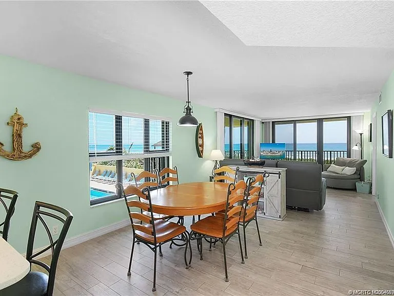 S Ocean Dr — Photo 11