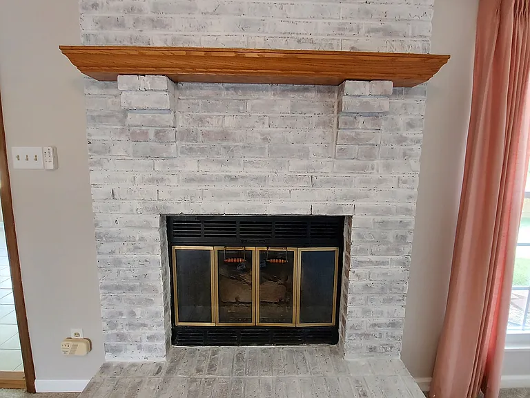 1335 Windamere Rd — Photo 6