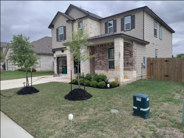 121 W Point Way, Elgin, TX 78621