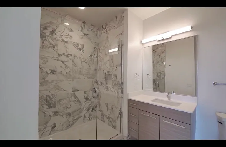 1 N Halsted St — Photo 9