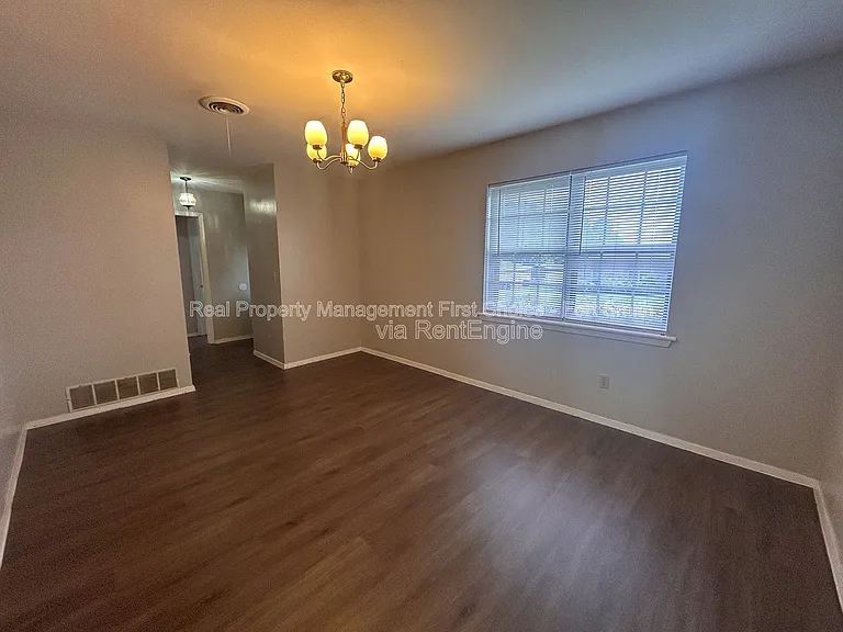 6315 Crimson Ave — Photo 4