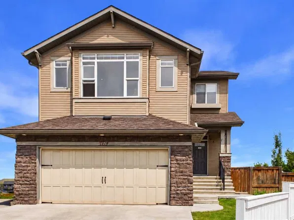 169 SW Brightonwoods Gdns SE, Calgary, AB T2Z 0T3