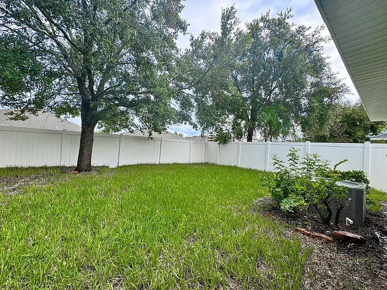 10739 Standing Stone Dr — Photo 26