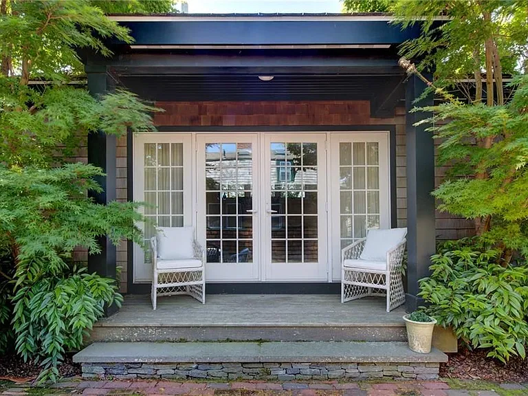 27 William St — Photo 31