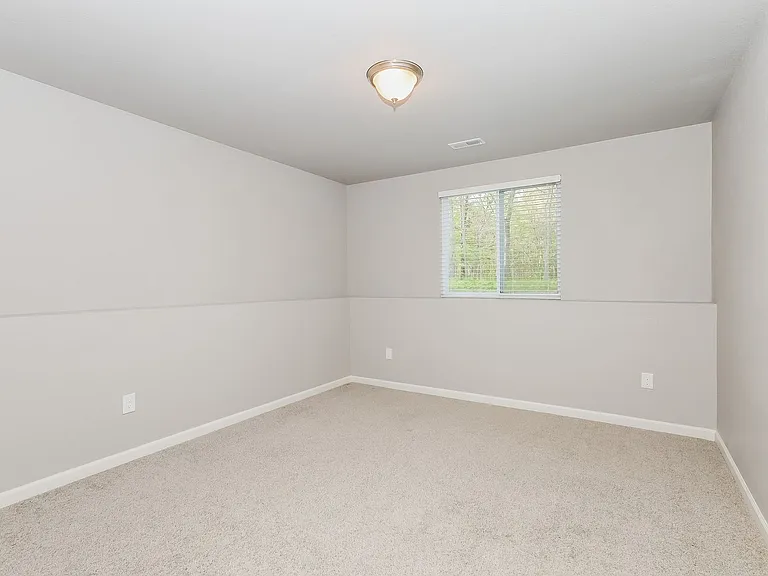 5233 Bittersweet Dr — Photo 22