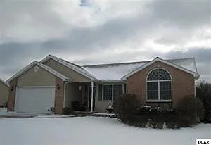 3619 Roberts Meadows Dr S photo 1