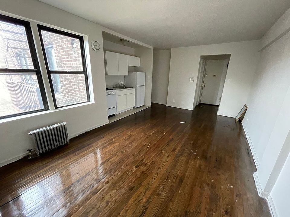 2nd image of 1416 Brooklyn Ave