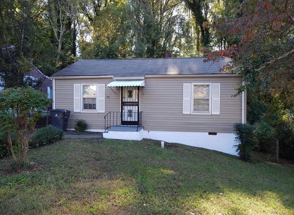 1st image of 1018 Groner Dr