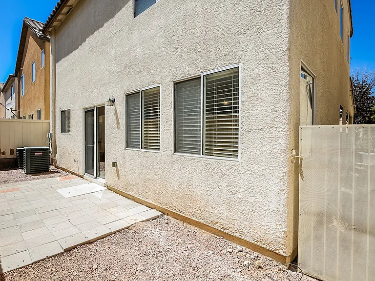 9477 Grandview Spring Ave — Photo 17