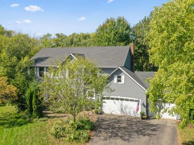 1350 Heather Ct, Chanhassen, MN, 55317