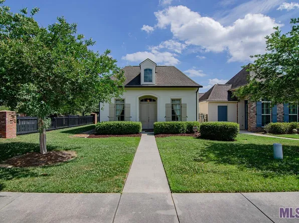 14806 Villa Court Dr, Baton Rouge, LA 70810