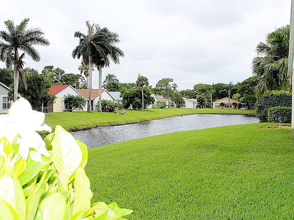 5th image of 1283 Green Pine Blvd