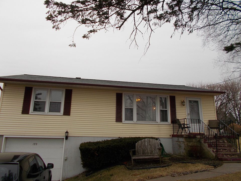 199 N 8th St, Tatamy, PA 18045 Zillow