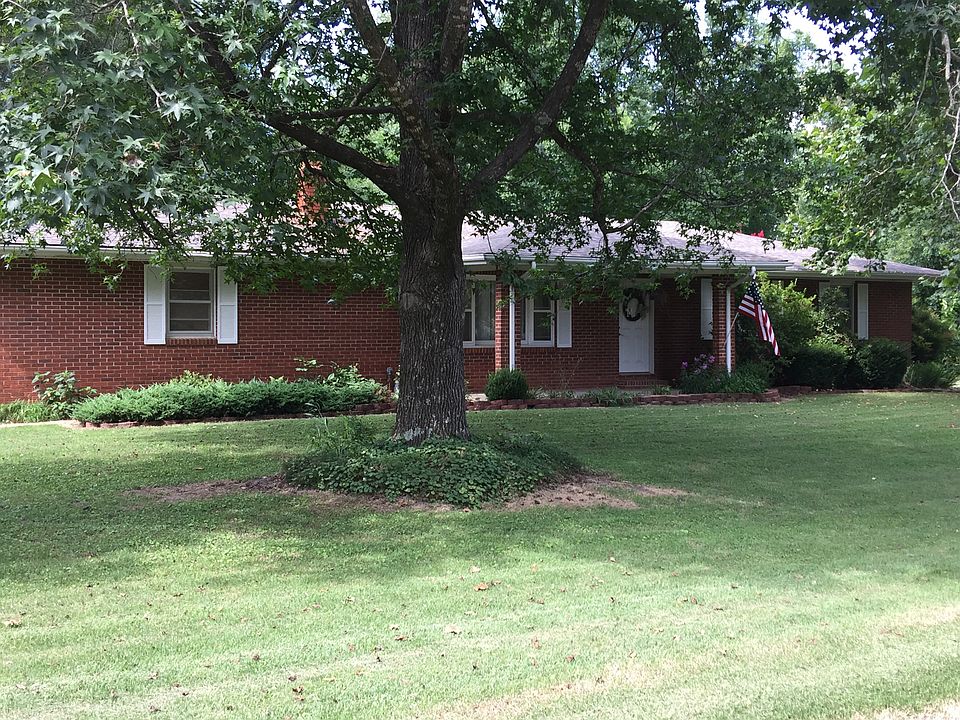 1st image of 33 Red Rose Cir