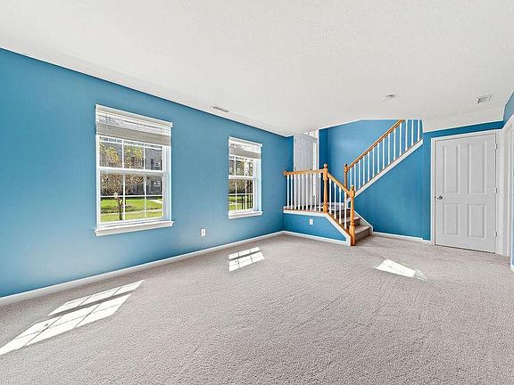 3rd image of 243 Coatsville Dr