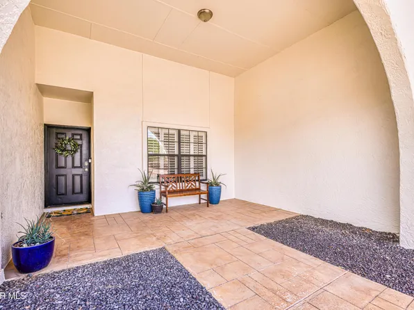 6100 Via Fortuna Ln, El Paso, TX 79912