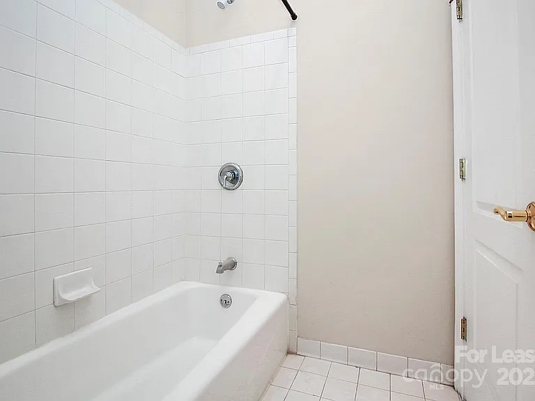 400 N Church St #414 — Photo 31