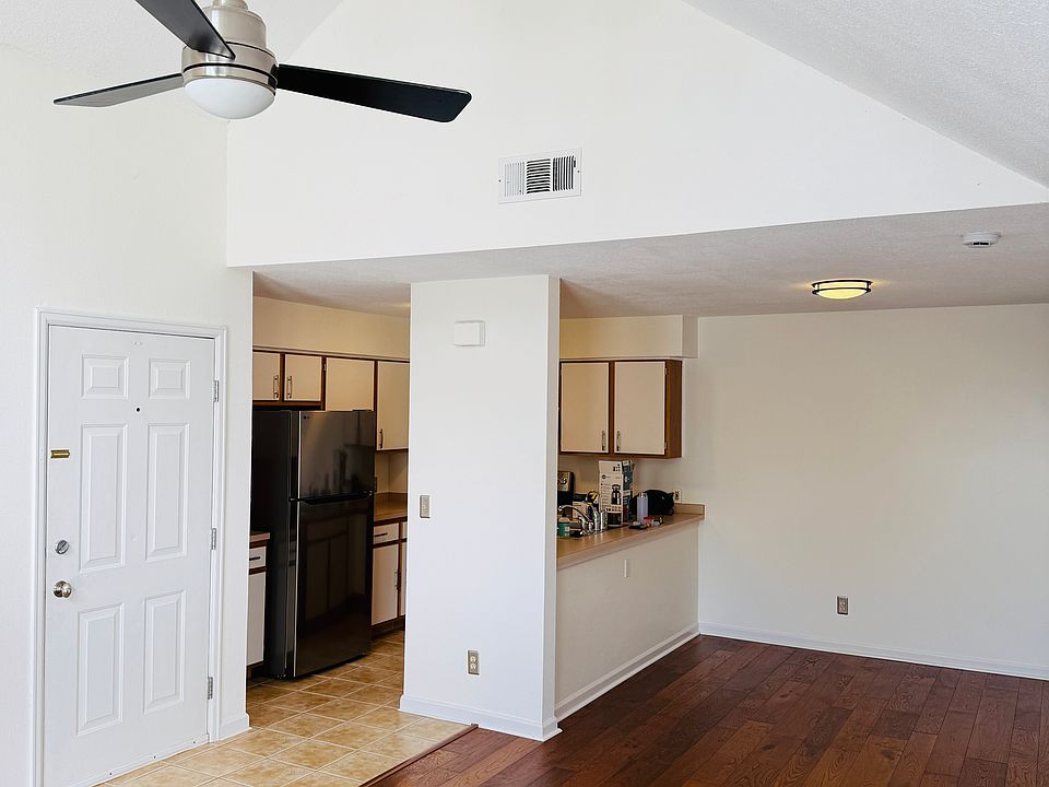 Dining room / kitchen