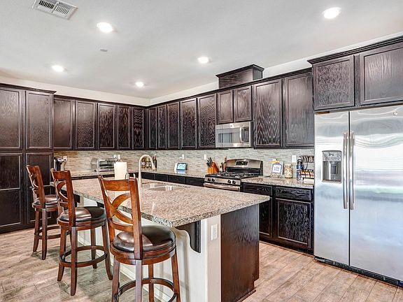 4th image of 3608 Fawn Lily Ln