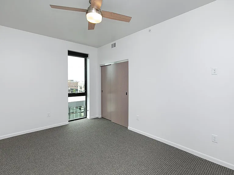 315 5th St #301 — Photo 11