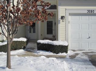 3182 Falling Waters Ln, Lake Villa, IL 60046